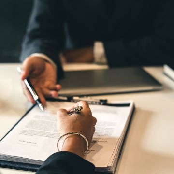 Comment trouver un emploi en CDI en finance ?